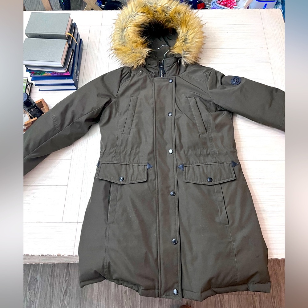Michael Kors Olive Green Down Feathers Coat size small